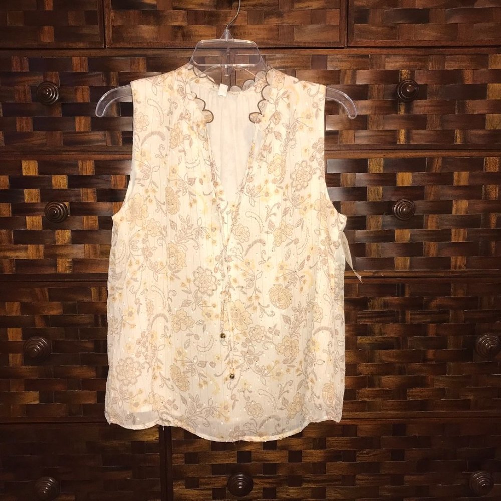 Sleeveless Top New NWT Boutique "by the river" M